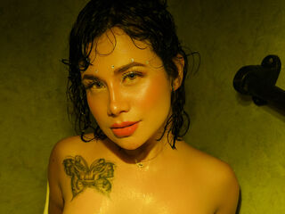 nude webcam girl photo ZoeCruze